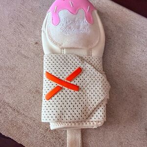 Absolutely Ridiculous strawberry ice cream sliding mitt / Youth